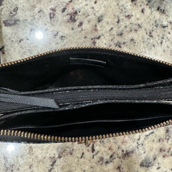 DKNY Wristlet Wallet Faux Snakeskin Leather‎ Clutch - Picture 6 of 11